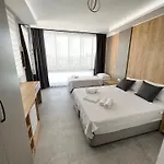 Bed & Breakfast Luna Alaçatı