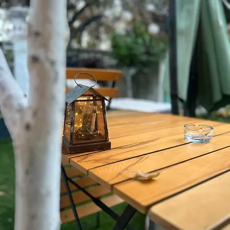 Alojamento de Acomodação e Pequeno-almoço Luna 4*