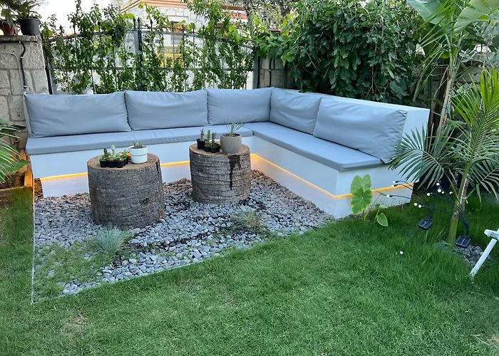 Luna Bed & Breakfast 4*