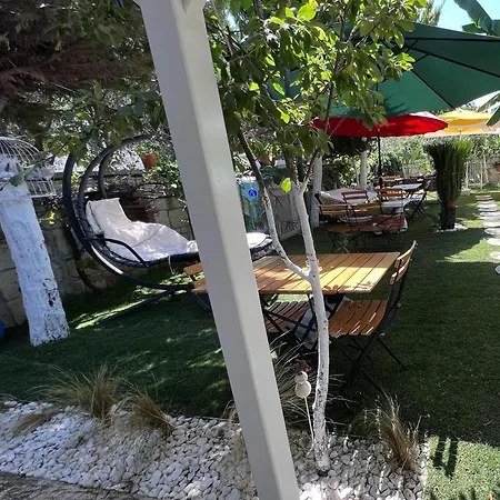 Frühstückspension Luna 4*